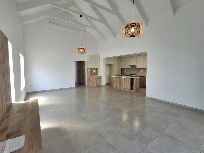 3 Bedroom Property for Sale in Britannia Bay Western Cape